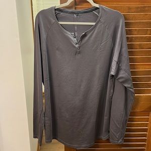 Alphalete LUX Long Sleeve Henley